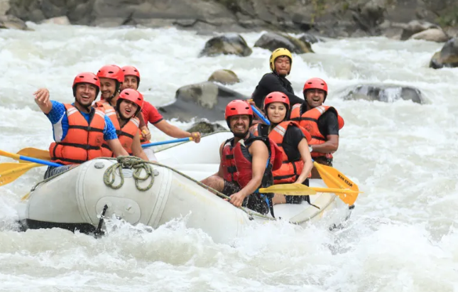 BHOTEKOSHI RIVER RAFTING