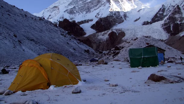 Trek to Makalu