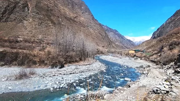 Trek to Manaslu and Tsum Valley